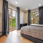 Oru Villa, Luxury 3 Bedroom Apartment, Sauna, Apartment