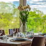 Oru Villa, Luxury 3 Bedroom Apartment, Sauna, Apartment