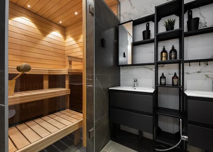 Oru Villa, Luxury 3 Bedroom Apartment, Sauna, Apartment